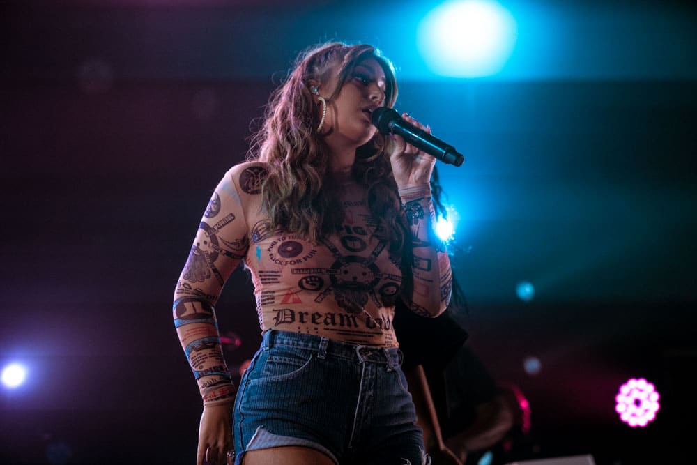 Alina Baraz at First Avenue - Photo by Chris Taylor Alina Baraz at First Avenue October 2nd Urban Flora The Color of You Minneapolis Minnesota Fantasy Electric - Photo by Chris Taylor