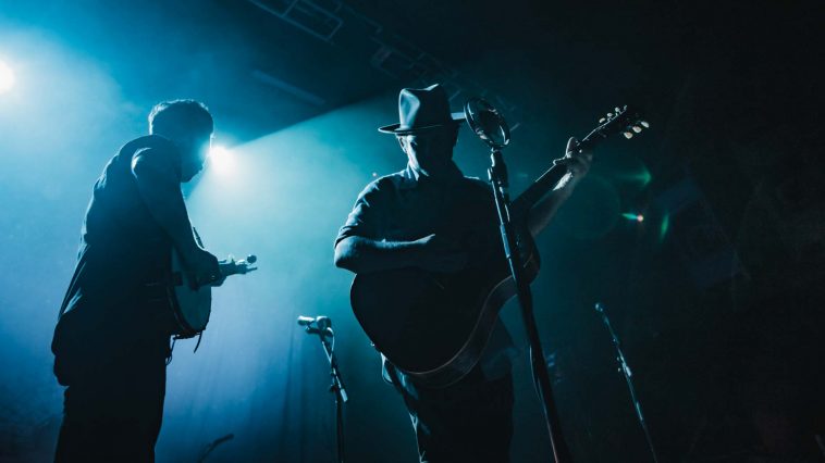 Gregory Alan Isakov, First Ave.