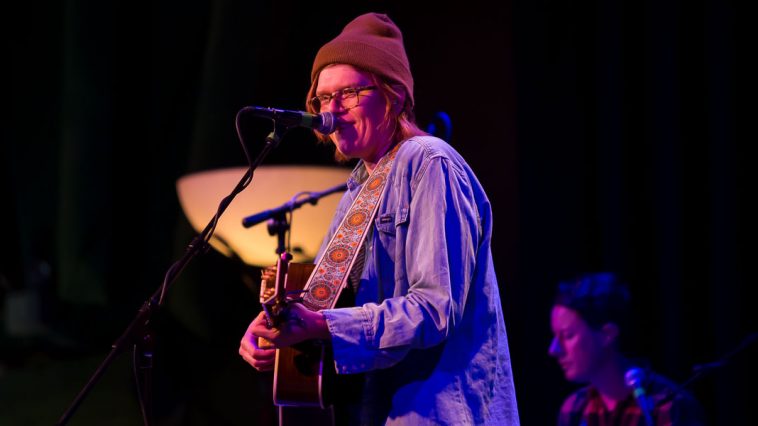 Brett Dennen