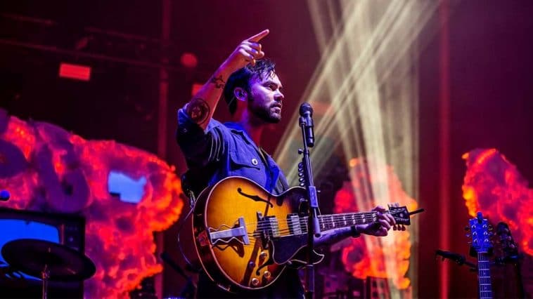 Shakey Graves, Surly Brewing, Alejandro Rose-Garcia, Americana, Folk, Rock, Blues, Dr. Dog, Scott McMicken, Toby Lekman, Zach Miller, Eric Slick, Frank McElroy, Indie Folk, Psychedelic Rock, Caroline Rose, Abbie Morin, Josh Speers, Willoughby Morse, Indie Rock, Loner, Concert, Live Music