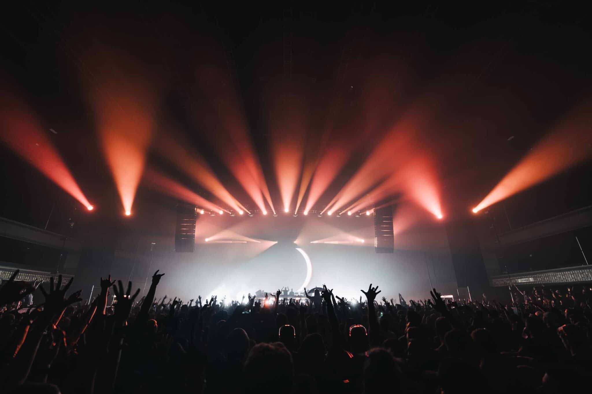 Above & Beyond Armory Thanksgiving Eclipse