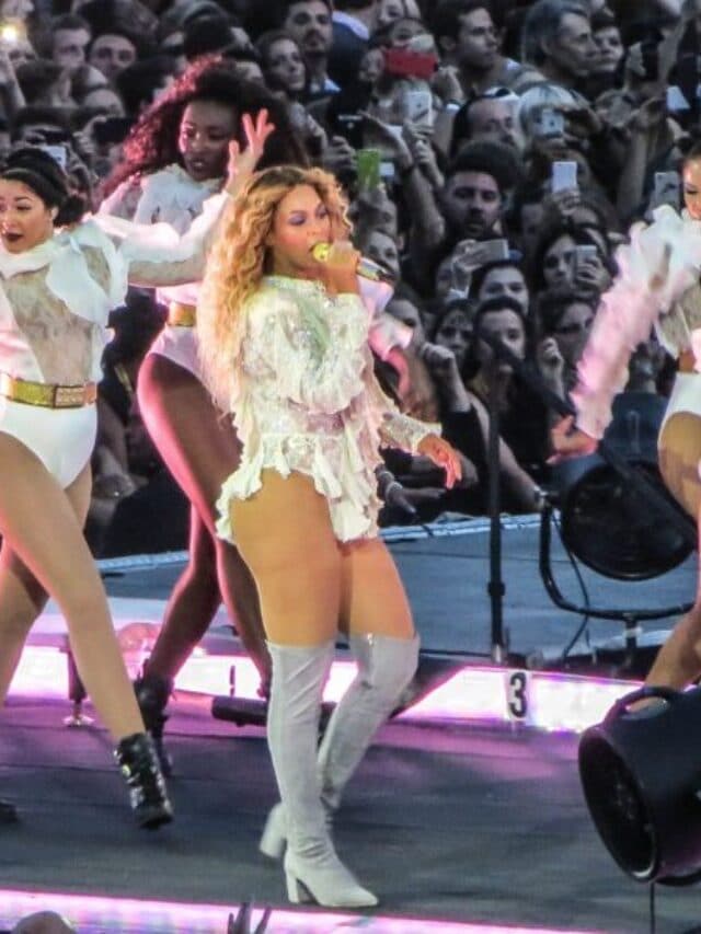 cropped-Beyonce_Brussels_12015-e1646067730824.jpg