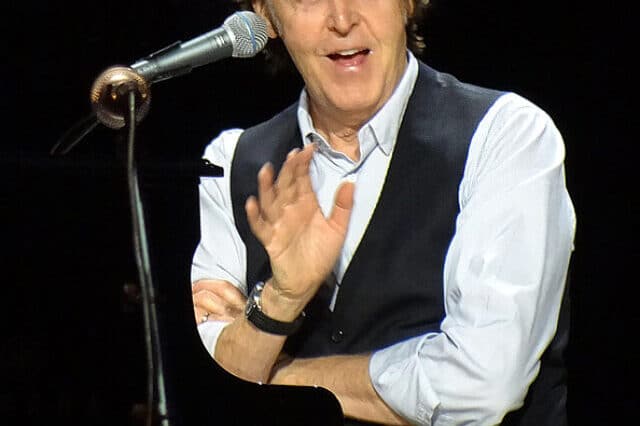 cropped-The-Life-of-Paul-McCartney.jpg