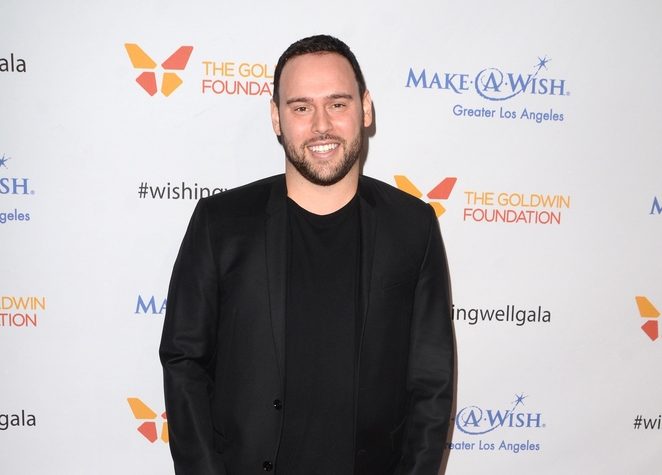 who is scooter braun? image of scooter braun on the red carpet