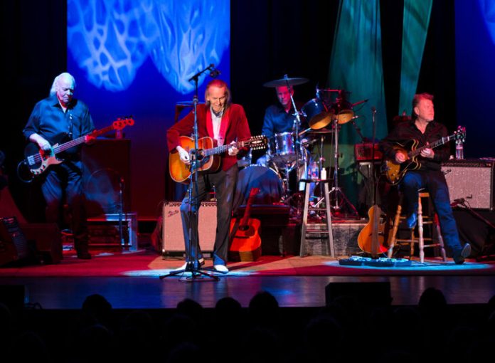 how did gordon lightfoot die