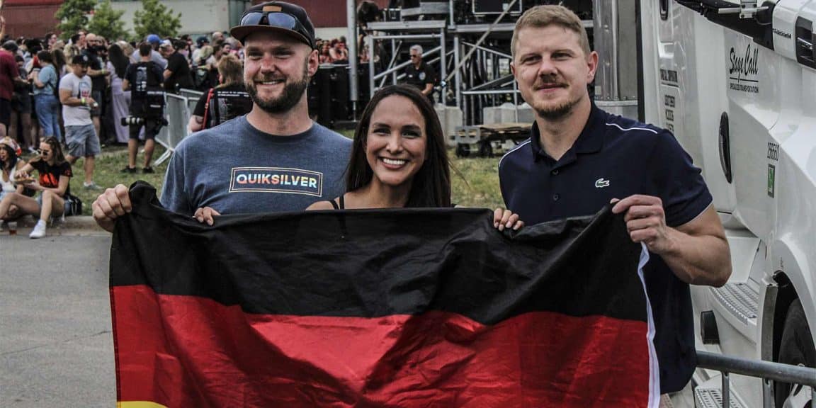 Fans Raise a Glass to 'Young the Giant' at Surly Brewing Field