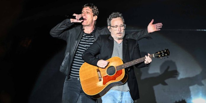 Matchbox 20, Rock, Rob Thomas, Brian Yale, Treasure Island