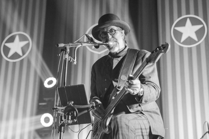 Les Claypool, Saint Paul, Minnesota