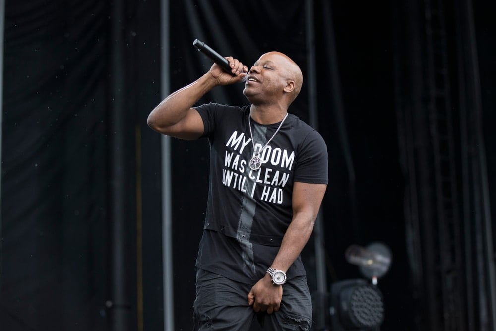 famous rappers who have duis rapper too short performs on stage