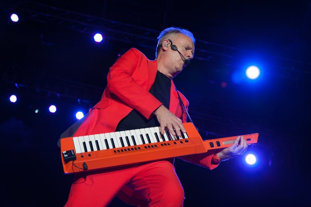 howard jones howard jones playing keytar on stage