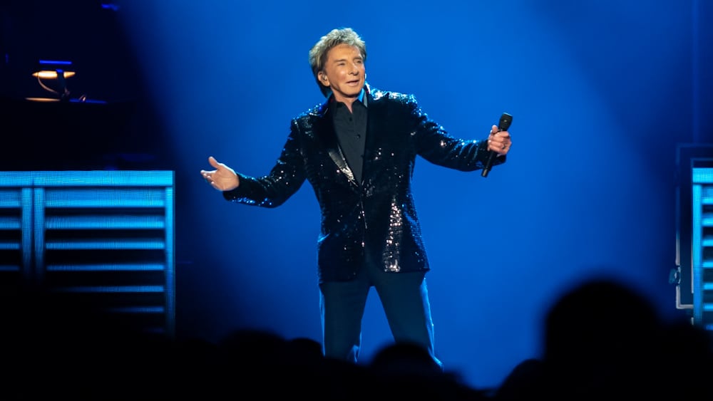 Barry Manilow in concert at Saint Paul Minnesota